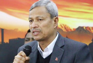 ओली ‘एक नम्बरको भगौडा हुन्’ :भीम रावल