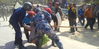 एका बिहानै काठमाडौँबाट नेकपाका २७ जना कार्यक्रता पक्राउ