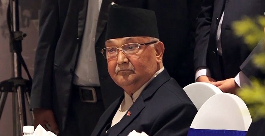 सत्ताधारी ओलीको यस्तो बाँण प्रहार, प्रचण्ड राष्ट्रिय समस्या भो 