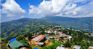 कोरोनाले पूनः गाँजेपछि दिक्तेल बजारमा अब कडा लक डाउन