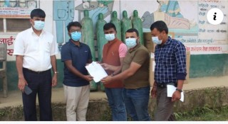 जिल्ला अस्पताल खोटाङलाई स्वास्थ्य सामग्री प्रदान