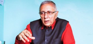 अहिलेको राजनीति सत्ता र पैसाको पछि हिँडिरहेको छ : डा‍ शेखर कोइराला