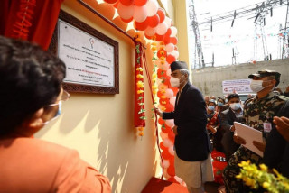 प्रधानमन्त्री देउवाले गरे देशकै दोश्रो ठूलो खिम्ती पावर सब–स्टेसनको उद्घाटन
