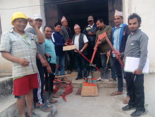 खोटेहाङ र दिप्रुङका सामुदायिक वनलाई अग्नि नियन्त्रक औजार