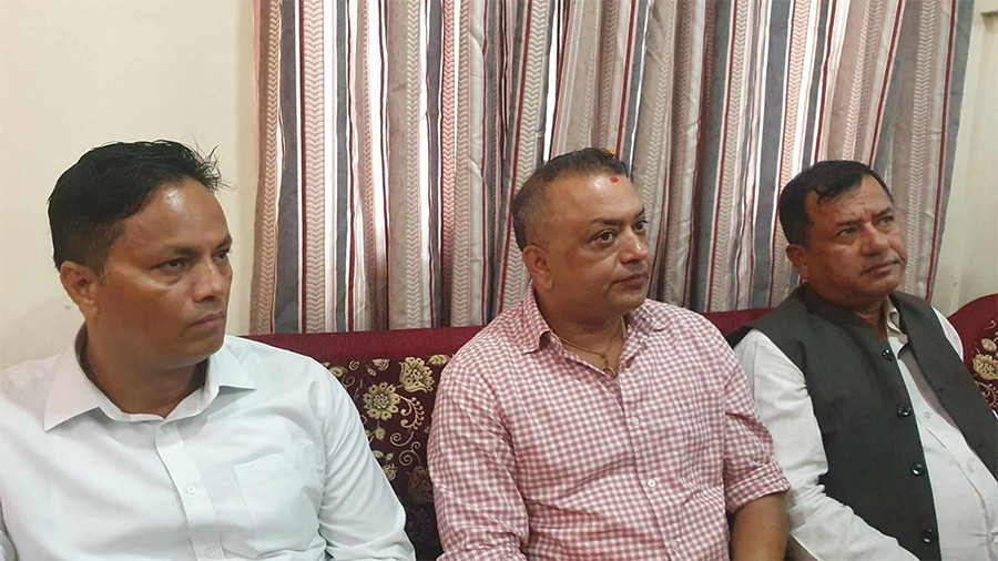बहुमत पुग्ने अवस्था आए संसदीय दलको नेता परिवर्तनको प्रयास गर्छु : गगन थापा