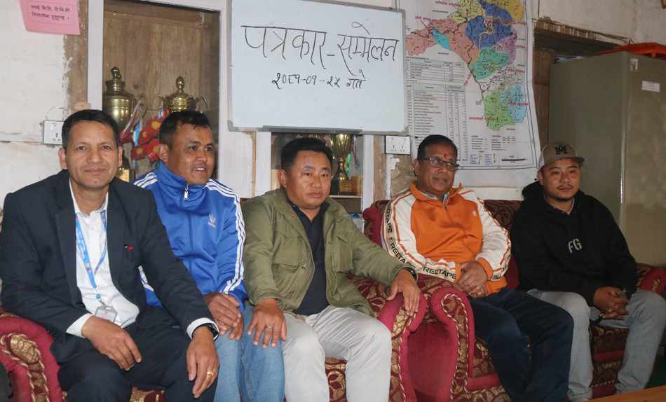आजबाट सर्वाधिक राशीको महिला-पुरुष  ‘ऐसेलुखर्क गाउँपालिका प्रथम अध्यक्ष कप’ भलिबल प्रतियोगिता सुरु