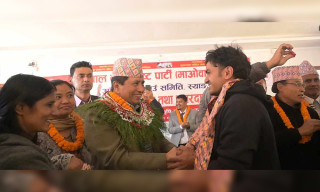 आँधिखोलामा एक सय जना माओवादीमा भित्रीए