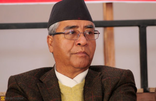 सरकारमा सहभागी कांग्रेसका सबै मन्त्रीलाई निवासमा किन बोलाए देउवाले ?