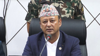 ऊर्जामन्त्री खड्कालाई मन्त्रालयमै कसले गर्‍यो हातपात?
