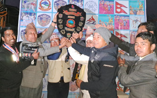 दिक्तेल बोर्डिङ स्कुलले पायो राष्ट्रपति रनिङ शिल्ड प्रतियोगिताको उपाधि