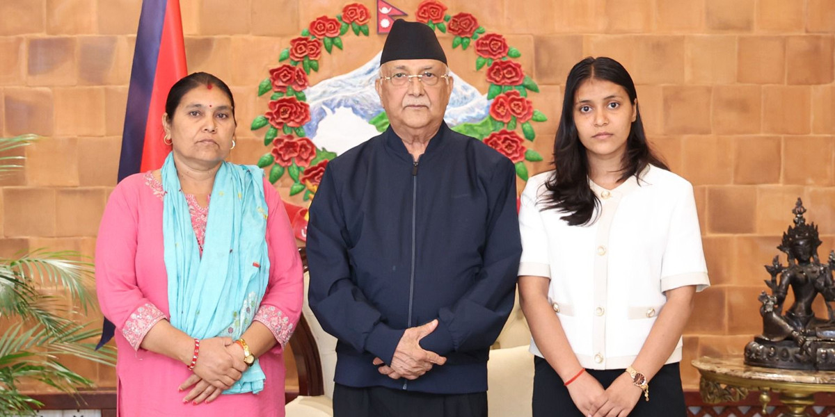 इजरायलबाट फर्किएपछि विपिनकी आमा र बहिनीले भेटे प्रधानमन्त्री